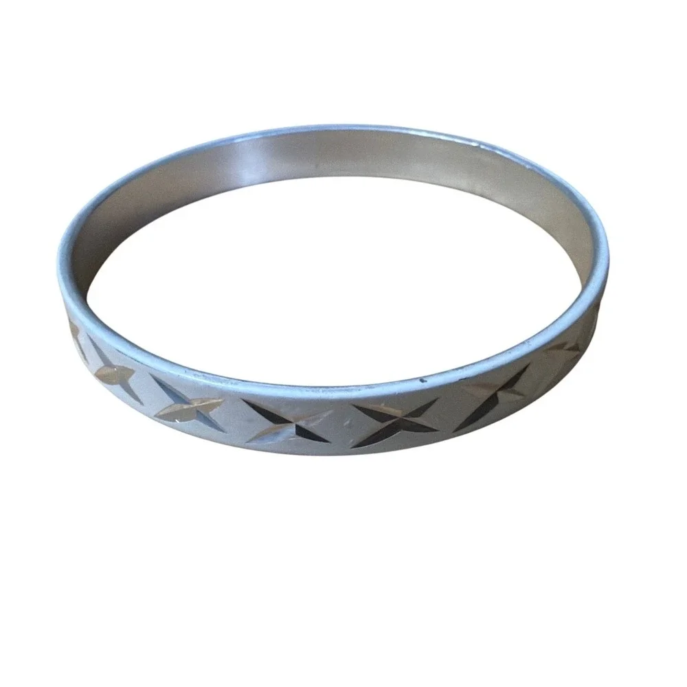 Vintage Style  White Enamel Star Bangle Bracelet‎ Silver Tone Geometric Retro